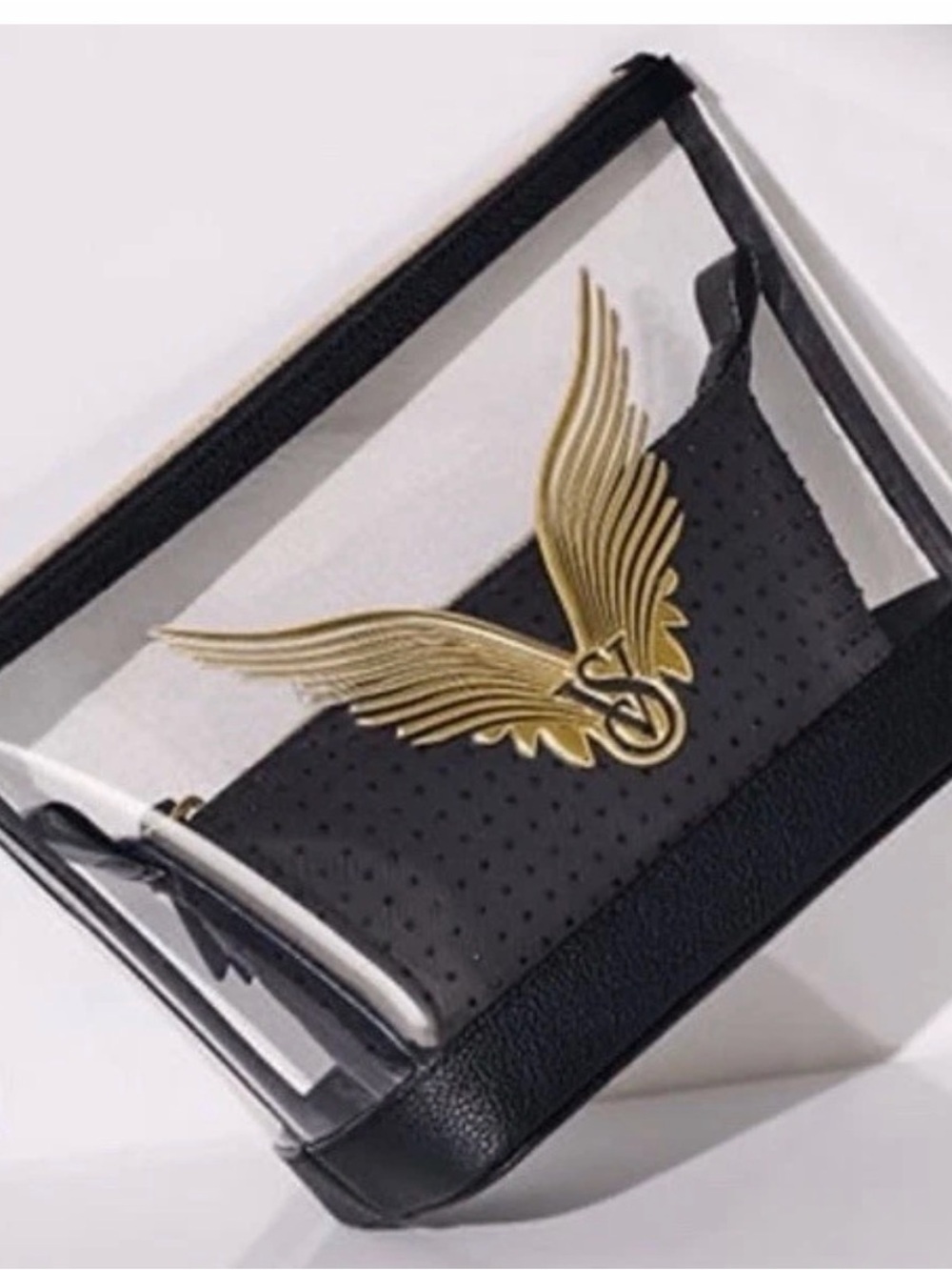 VICTORIA'S SECRET
Fashion Show Cosmetic Case